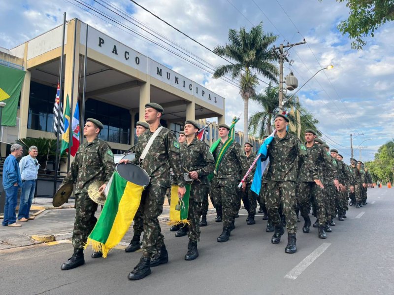 Ato cívico em Penápolis comemora Dia da Independência do Brasil
