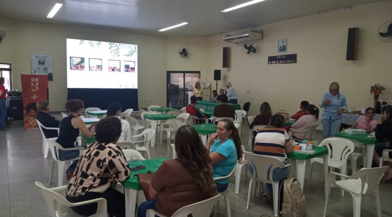 Sindicato Rural de Penápolis recebe ação do projeto Semear é Cuidar com foco na prevenção ao câncer do colo do útero