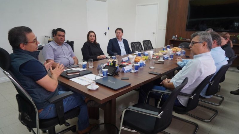 Penápolis participa de união de municípios para fortalecer demandas regionais