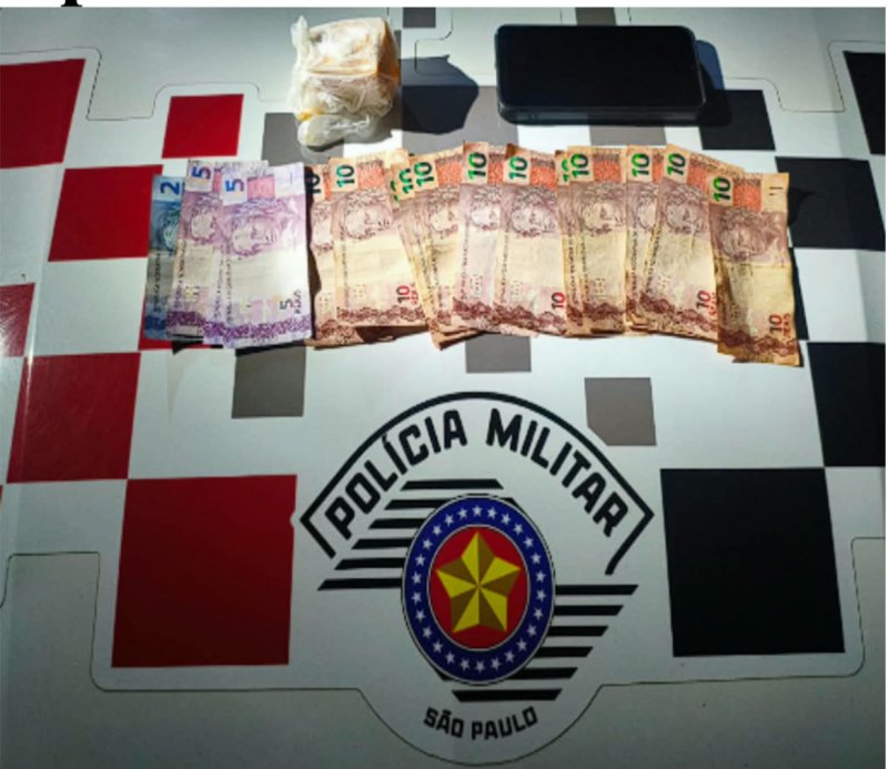 Motorista tenta fugir da Polícia Militar e acaba preso com crack em Avanhandava