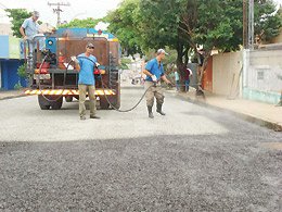 Melhoria: Recape asfáltico prossegue nas ruas centrais de Penápolis