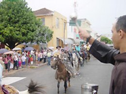Sucesso: 4ª Cavalgada Franciscana teve mais de mil participantes