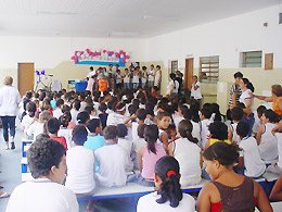 Alunos participam de concurso de soletração