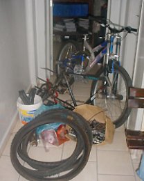 Servente é preso por tentativa de roubo
