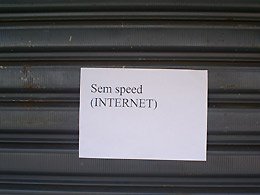 Fora do ar: Cidade fica sem internet e serviço telefônico durante a manhã