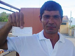 População encara demora no atendimento ao Ciretran
