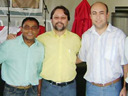 Colégio Agrícola: Professor Luís e Tiquinho entregam pedido de estrada