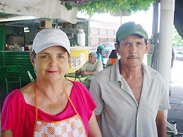 Casal tira sustento na fabricação de pamonhas há 20 anos