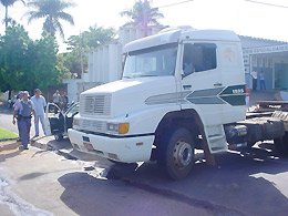 Caminhão roubado em Minas Gerais é recuperado