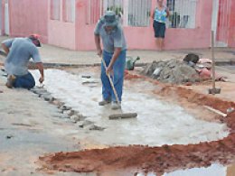 Obras reforma bacia da avenida Bento da Cruz