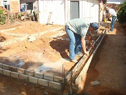 Dignidade: Emurpe trabalha na reconstrução de moradias precárias