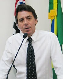 Município: Projeto obriga disposição de informações à população