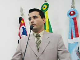 Benefício: Câmara aprova isenção de inscrição em concursos