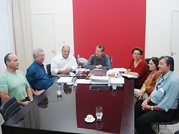 Prefeito busca polo da Universidade Aberta para Penápolis