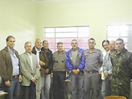 Membros do Comdec discutem planejamento