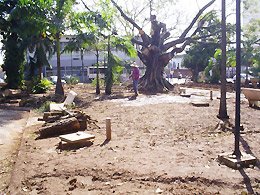 Praça Carlos Sampaio Filho: Engenheiro afirma que reforma nunca esteve paralisada