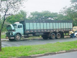 Caminhão furtado em Bauru é recuperado em Penápolis