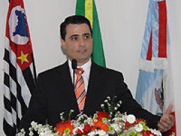 Detalhes Notícia