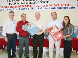 Credicitrus entrega mais 120 cobertores para o Fundo Social