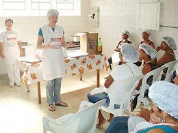 Programa Habitacional: Beneficiários fazem curso “Alimente-se Bem por R$ 1”