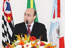 Detalhes Notícia