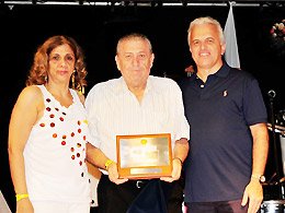 Auto Posto Caneco de Ouro é homenageado pela Shell