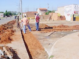 Avanhandava: Obstáculos começam a ser construídos