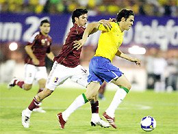 Brasil empata com Venezuela; Argentina está na Copa 2010