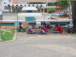Praça Carlos Sampaio Filho: Previsão é que obras sejam concluídas até o Natal