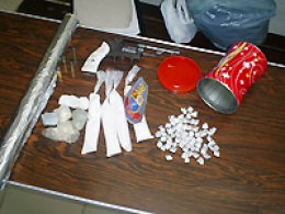 Patrulhamento: Polícia Militar prende três por tráfico de drogas