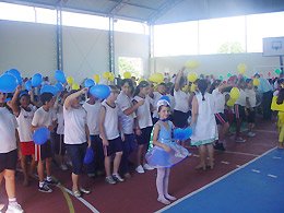 Sesi: Alunos participam de atividades esportivas