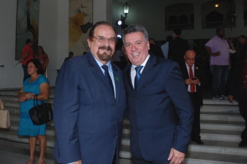 Deputado quer que mais ricos paguem faculdade pública