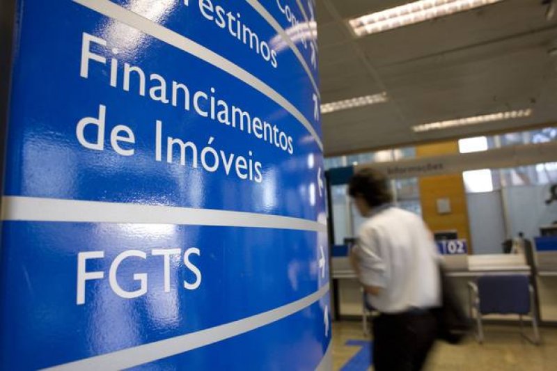 Caixa antecipa crédito do FGTS a 90 milhões de trabalhadores