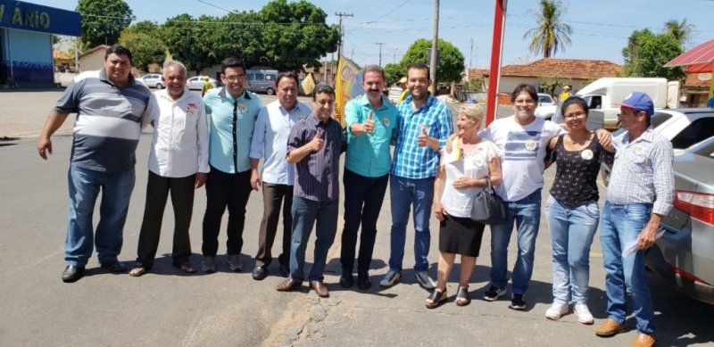 Deputado Itamar Borges recebe apoio da população em Barbosa