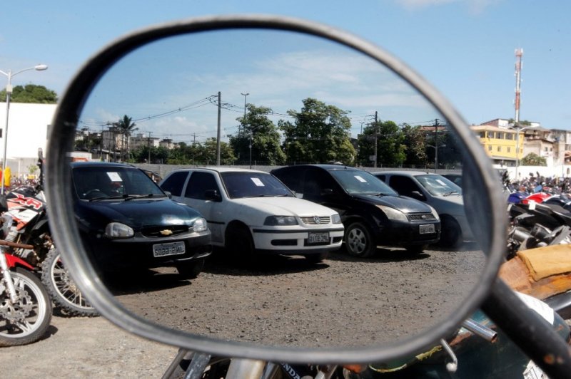 Detran dá dicas para comprar veículo de leilão