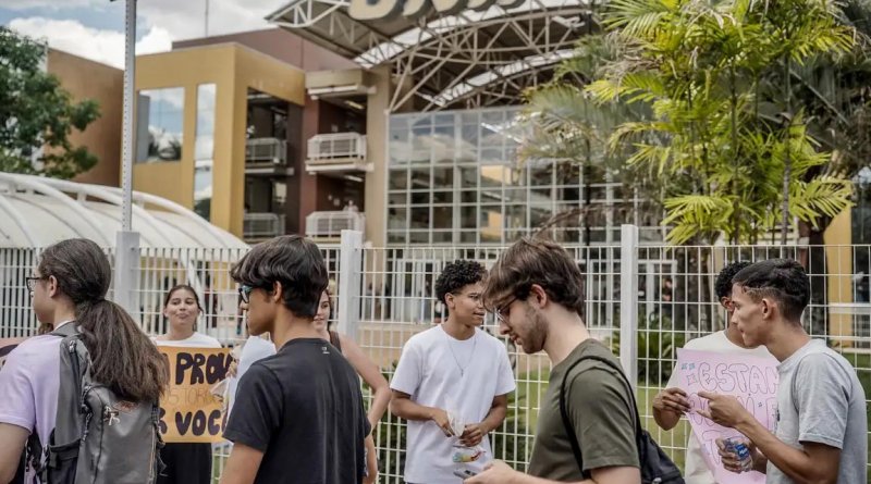 Detalhes Notícia