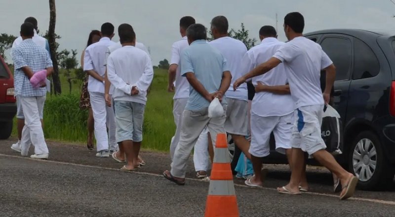Senado aprova projeto de lei que acaba com saidinha para presos em feriados