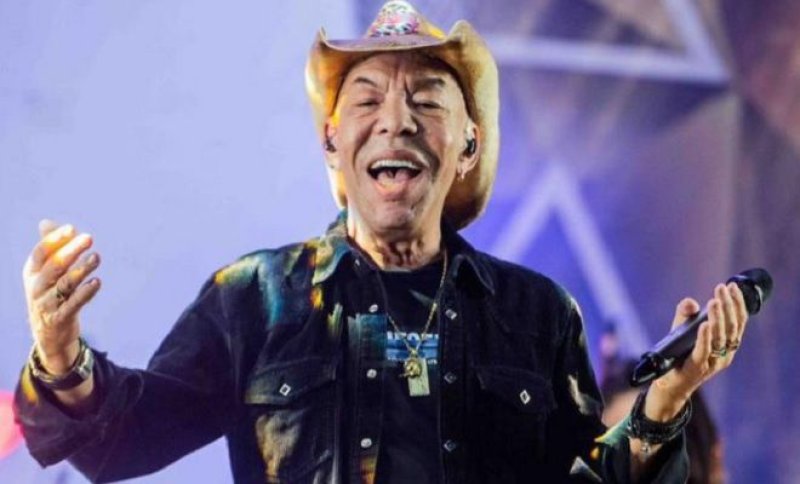Morre em SP o cantor Chrystian, ex-dupla de Ralf, aos 67 anos