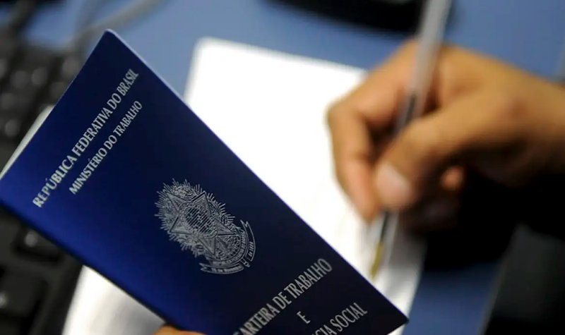 Caged registra criação de 132,7 mil postos de trabalho em outubro