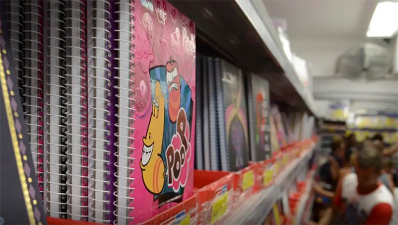 Gastos com material escolar impactam orçamento de 85% das famílias