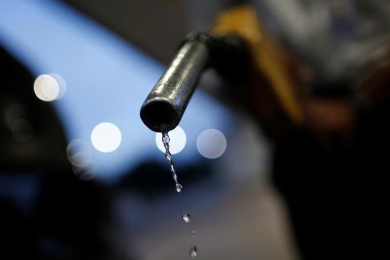 Petrobras corta preço da gasolina pela 1ª vez em mais de 1 ano e meio
