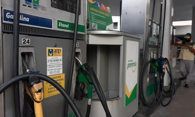 Petrobras reduz preço da 