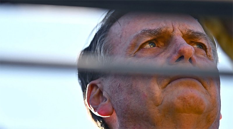 STF condena ex-presidente Jair Bolsonaro por golpe de Estado
