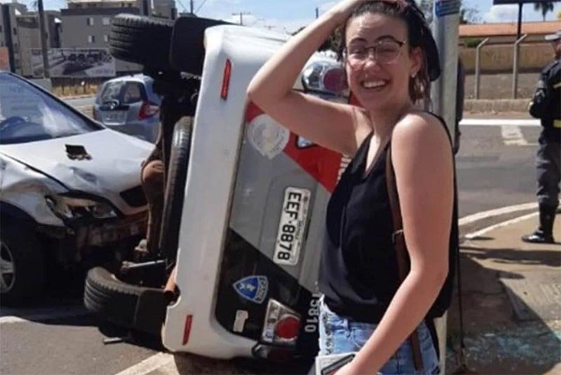 Jovem que bateu carro em viatura da PM quer ser policial