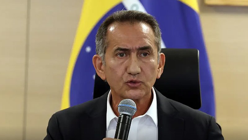 Ainda é impossível mensurar todos os danos do tornado, diz ministro