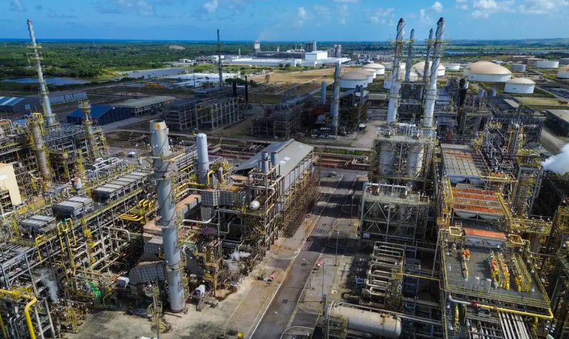 Petrobras reajusta preço do diesel em R$ 0,38 por litro