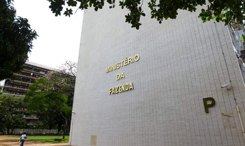 Governo reduz projeção do PIB para 2% em 2026 e 2,3% em 2027