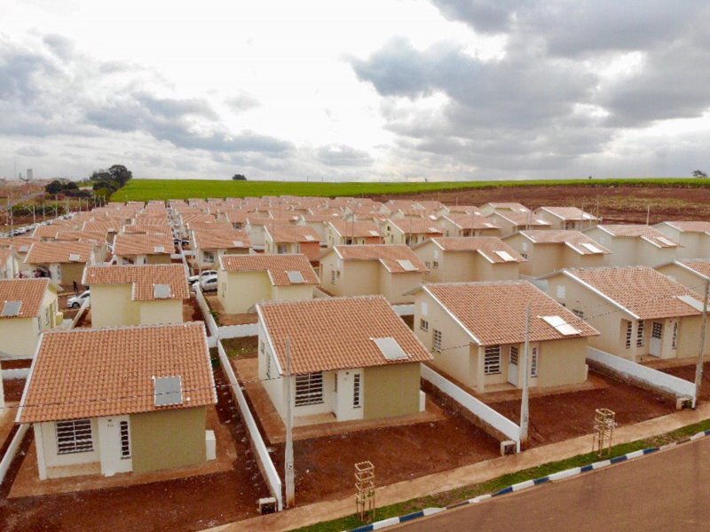 CDHU sorteia 30 casas para famílias de Alto Alegre