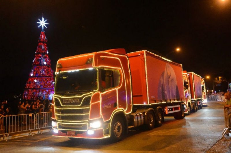 Caravana Iluminada de Natal da Coca-Cola visita Araçatuba nesta sexta-feira