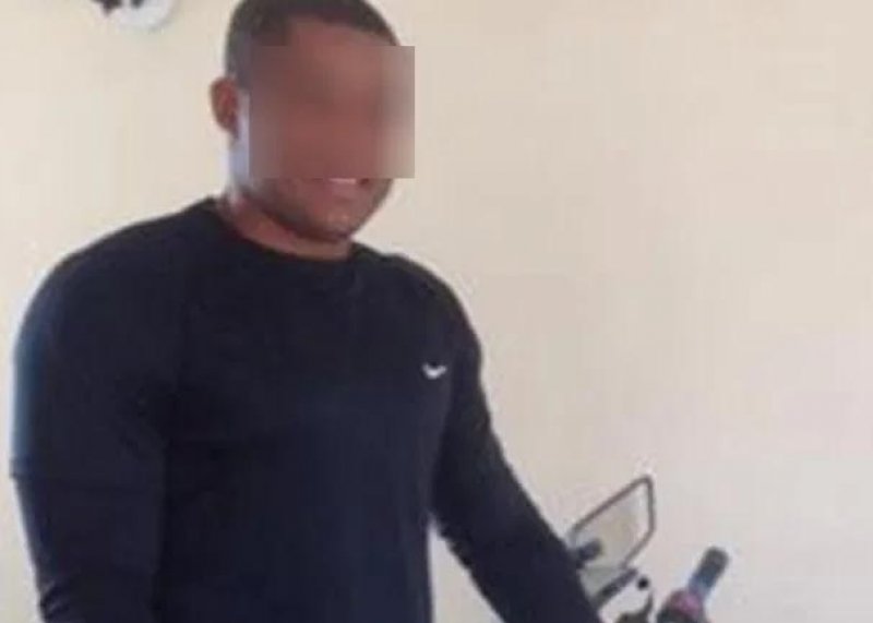 Personal é preso acusado de furtar dinheiro de aluno